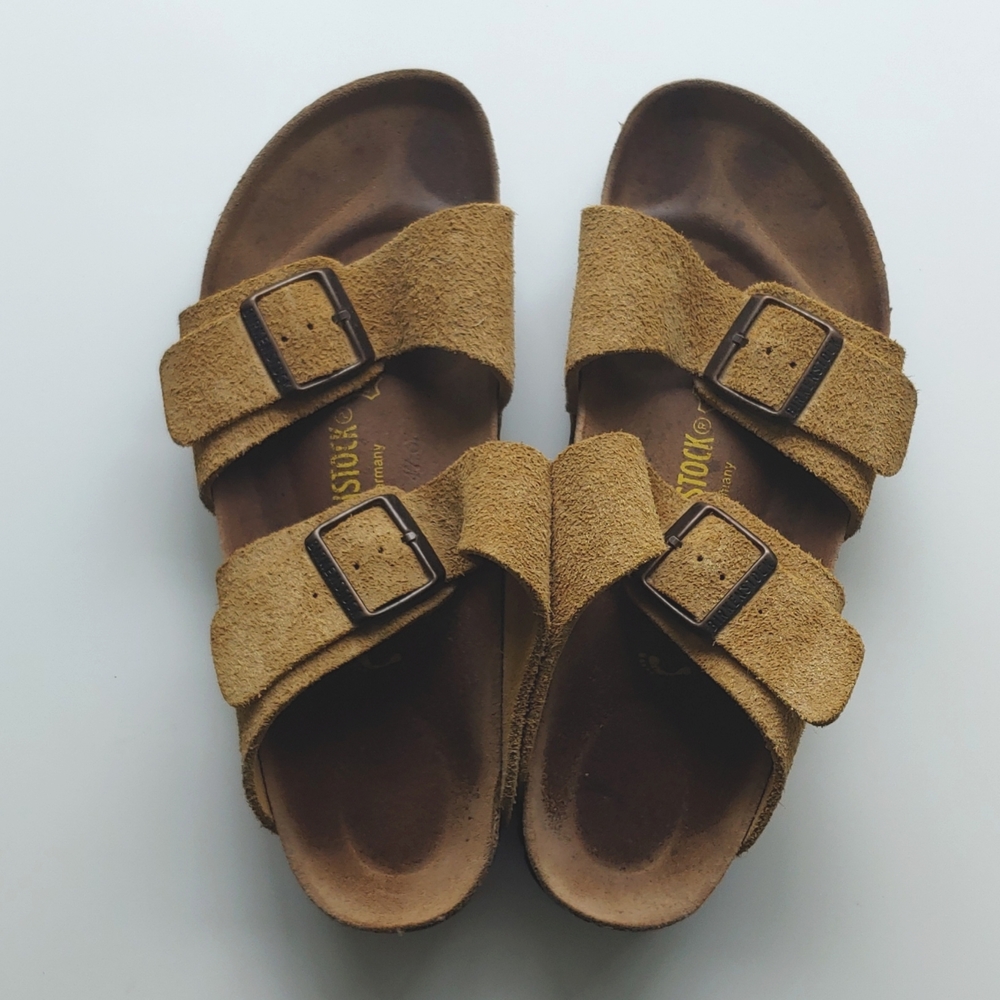 Birkenstock size 40 Arizona Suede Leather sandals